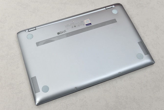 华硕灵耀deluxe14尊爵蓝和冰钻银,华硕灵耀deluxe14蓝色和银色