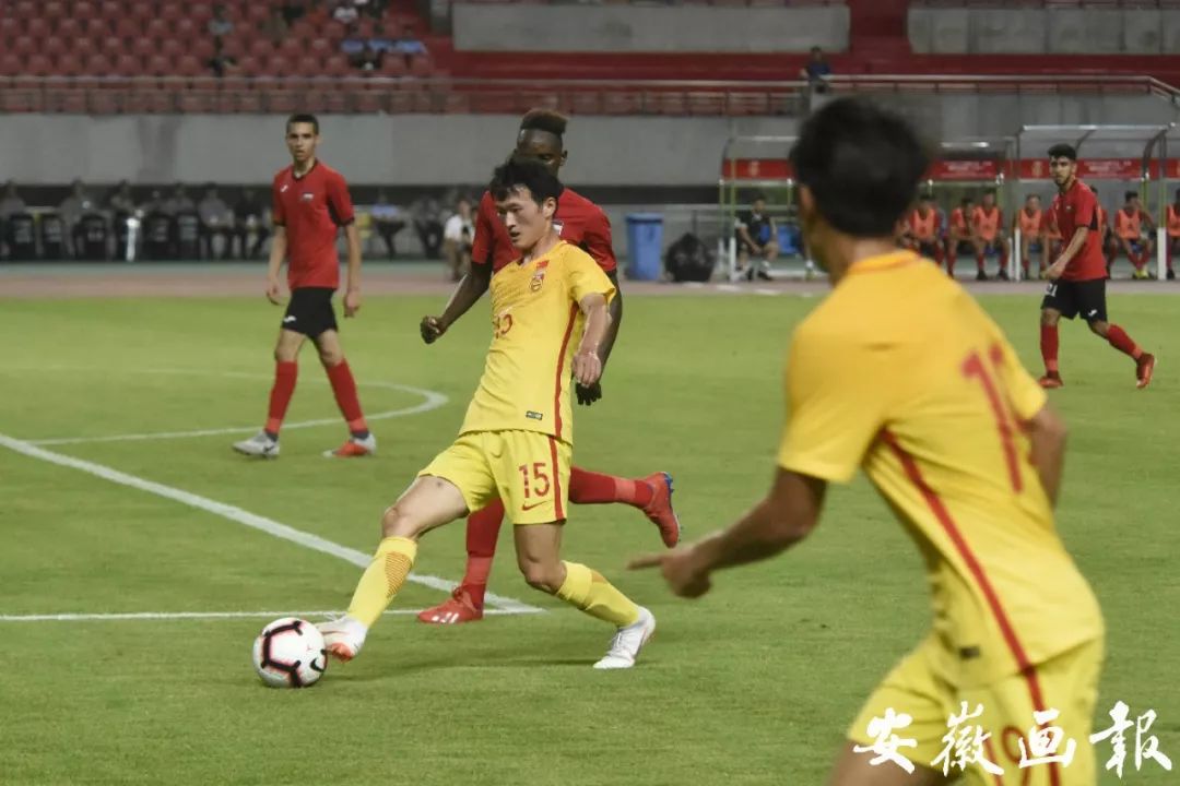 中国u20男足将战韩国图片,u20男足集锦