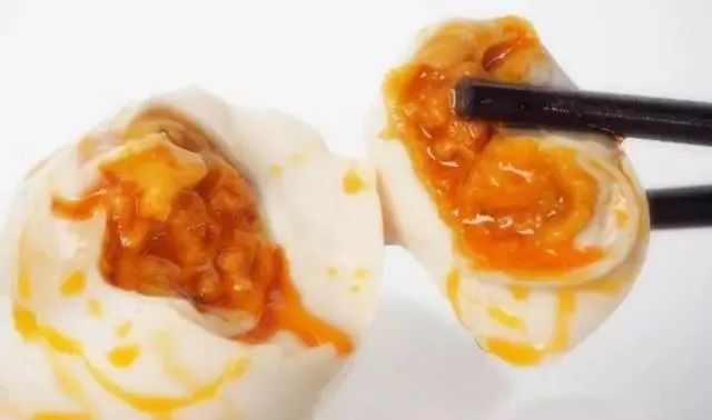 腌制咸鸭蛋不用水的视频,腌制咸鸭蛋不放腌制油应该怎么做