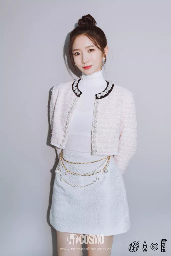 超越妹妹的视频,超越妹妹出道以前照片