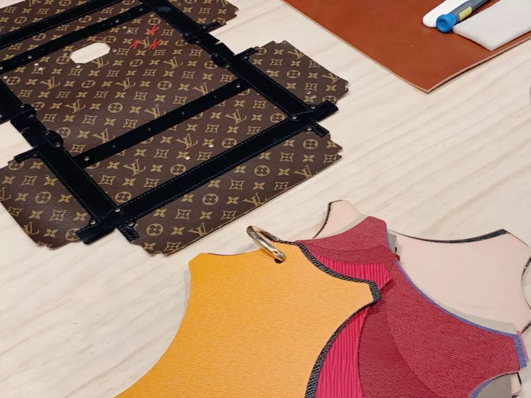 成都看展｜LV竟然出过这么多千奇百怪的箱子