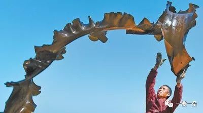 人民日报最经典的照片,人民日报年度好照片