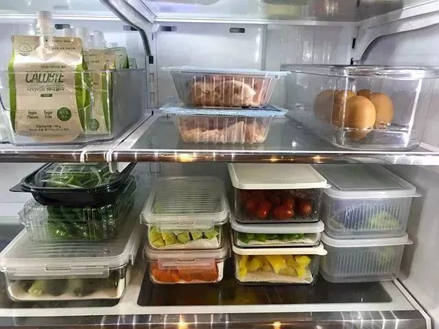 42岁翘臀“老阿姨”迷倒小16岁男友:年龄从来都不是借口