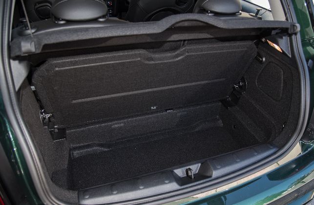 试驾MINICooperS：归途太远，要迷人且倔强