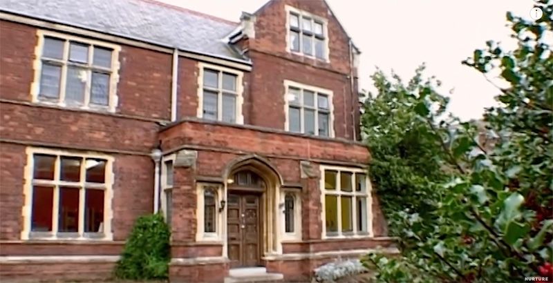 没有大人只有孩子一起住,没大人管的小孩