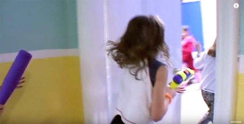 没有大人只有孩子一起住,没大人管的小孩