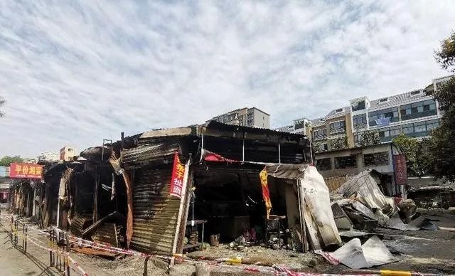 发生火灾消防栓没水怎么办,发生火灾灭火器里没有水