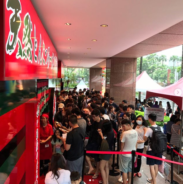 连续十小时打破吉尼斯纪录,最火爆的一兰拉面竟源自这里