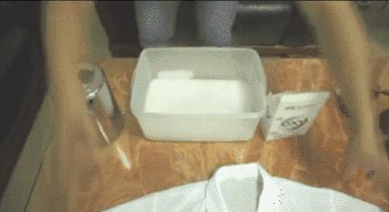 躺着都能洗衣服！国人变态黑科技，一泡，衣服自己就干净了