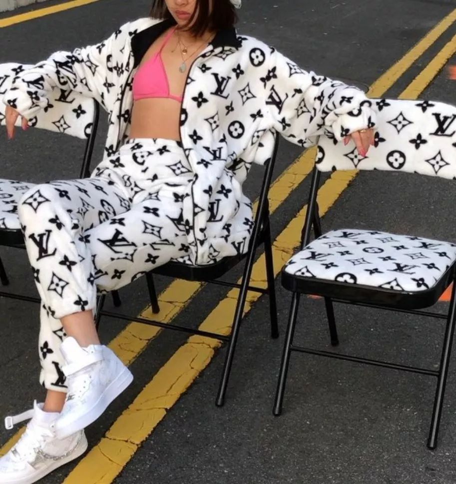 没有不敢拆的奢侈品,客制让时尚重获新机