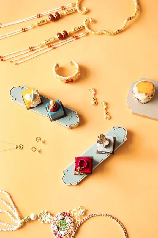 太惊艳|北京金融街丽思卡尔顿酒店推出“故宫文创宫喜礼”联名下午茶