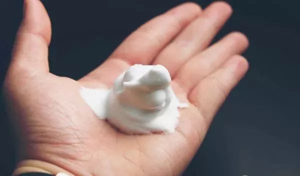 百雀羚洗面奶哪个适合混油皮,未兰洗面奶测评适合混油皮吗