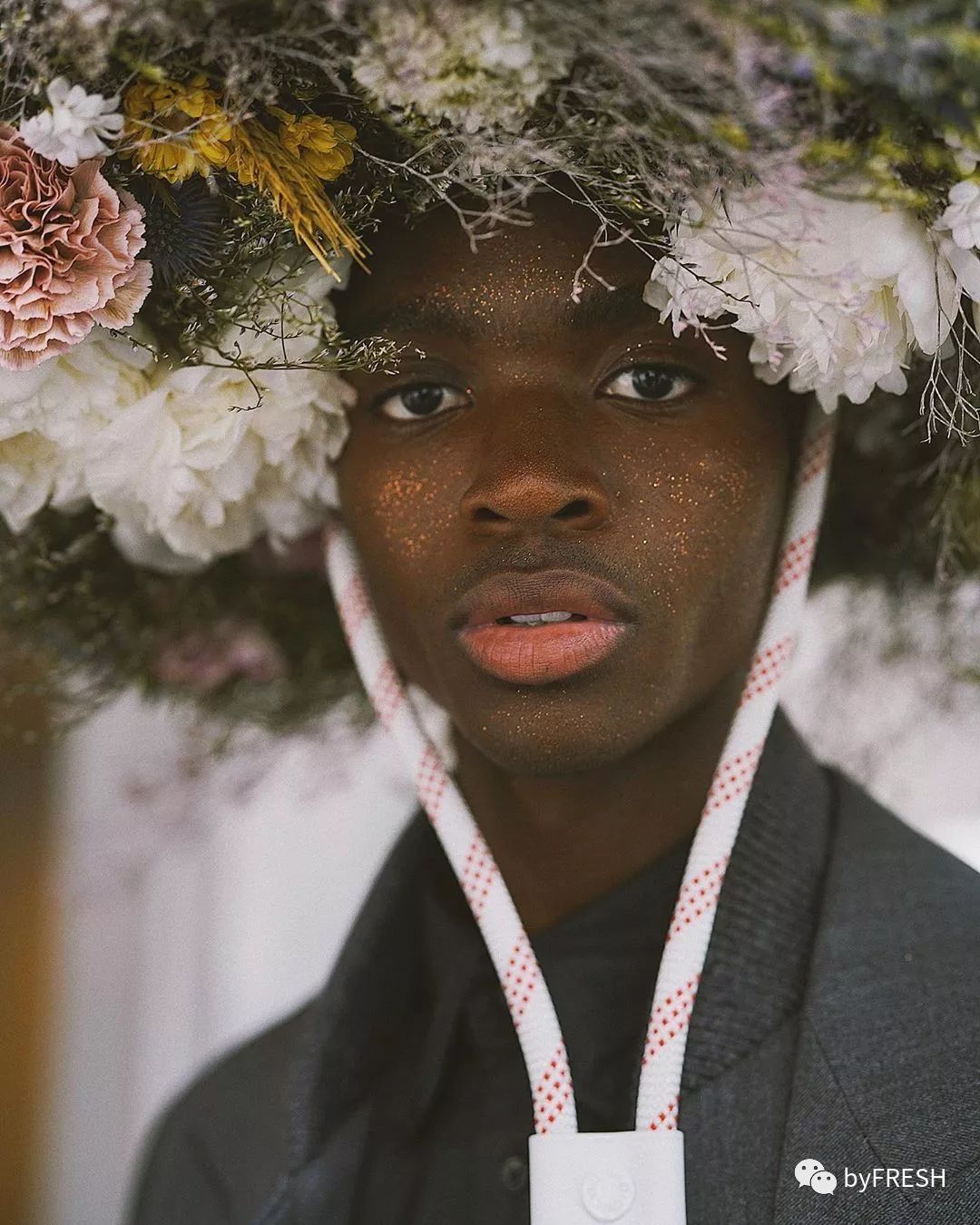 不想上班不想工作只想呆在家里,不想上班不想上学只想混吃等死