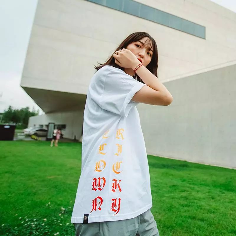 yeezy亚限定,aj1和yeezy350尺码