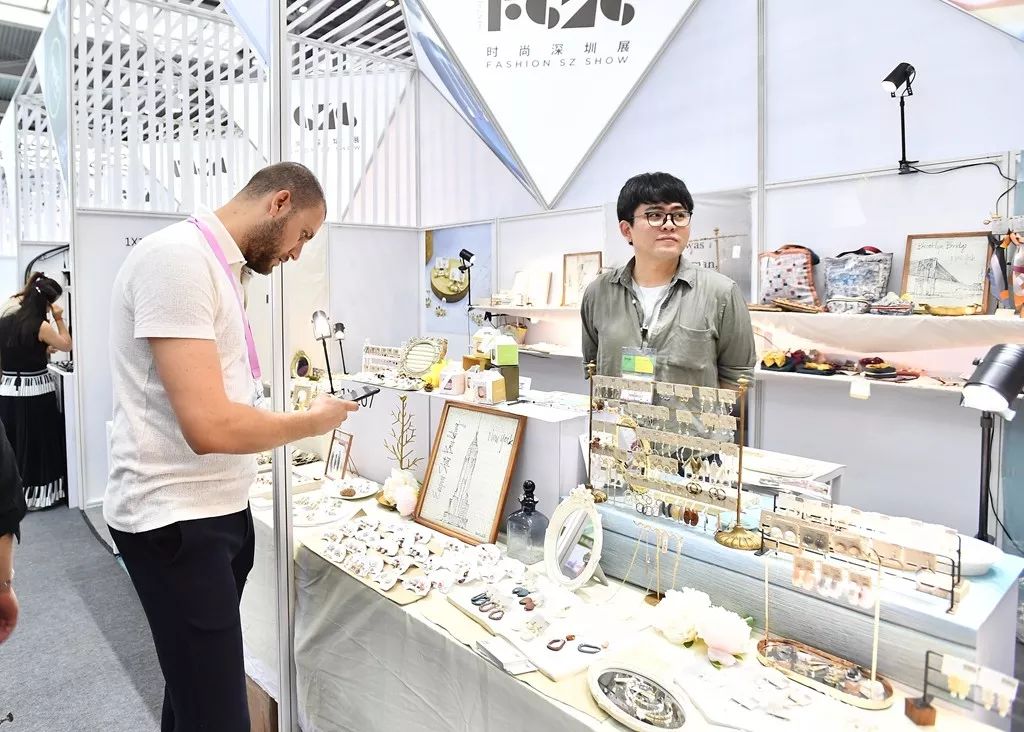 聚集深圳家居设计展,800多款车型齐聚2021深圳国际车展