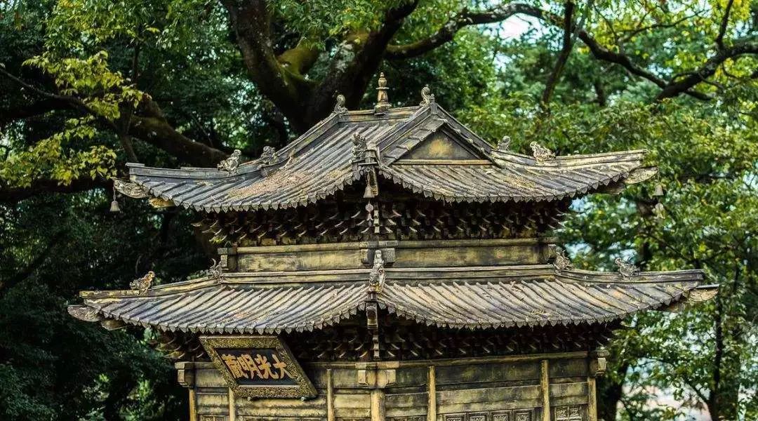 昆明金殿风景区历史,昆明金殿风景区古建筑之美