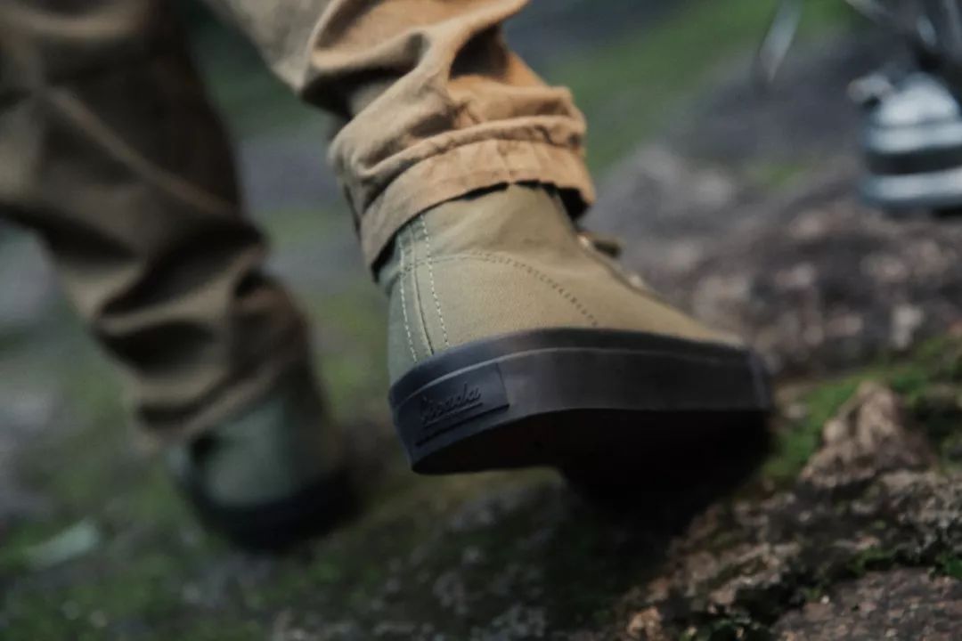 现在的女生找对象不按自身条件找,女孩找对象都看颜值