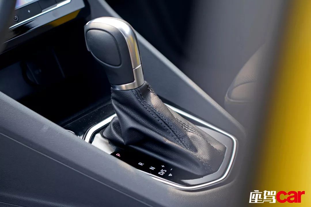 捷达好还是国产车好,捷达还是老款的样子好看