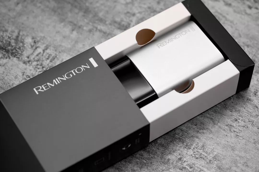 200年美军军工品质!双悬浮刀网比TT还薄,剃须渣都不留