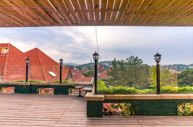 免费试住！速来撞进“青”凉时光！绝色山海之间，一家质感满分的有戏酒店，打算邀你来净化生活负能量