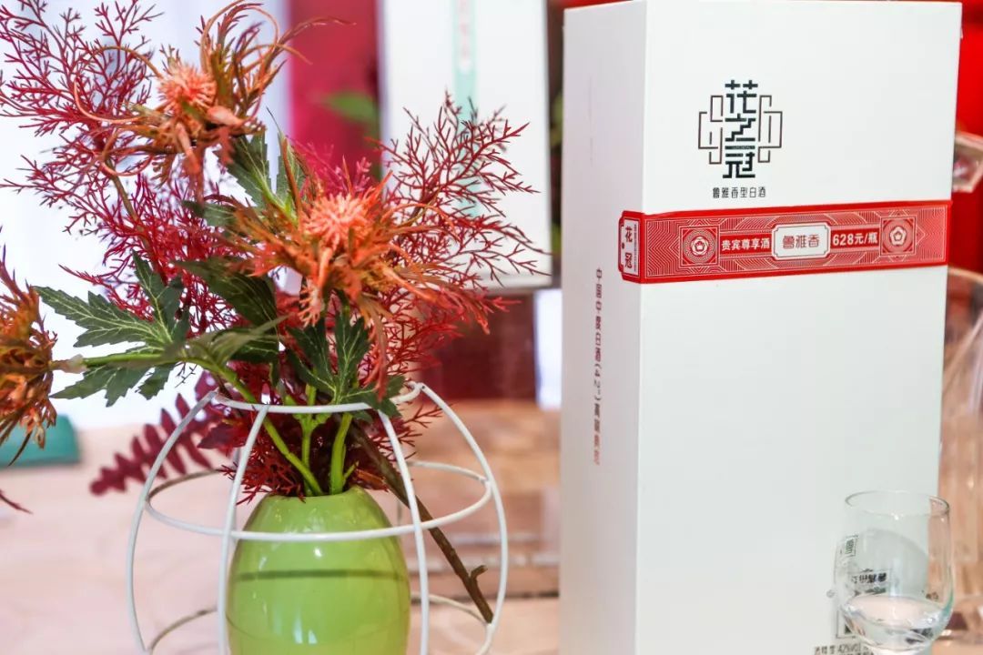 「微酒现场」鲁酒振兴急先锋，为什么是花冠？