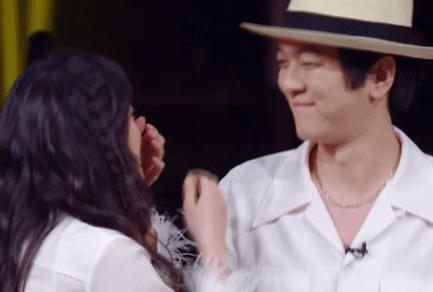 配你一脸,配一脸是啥意思