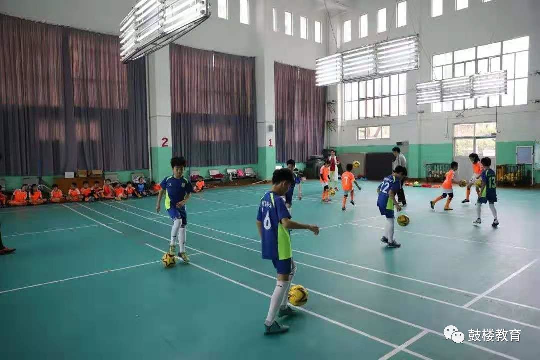 牛蛙冠军,牛娃考了100分乐翻天