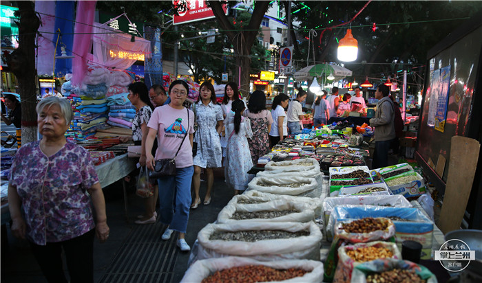 兰州夜经济2022,兰州夜经济久违了家乡味