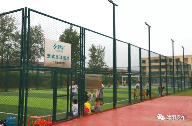 跟着书记县长去观摩，看沭阳七月“美景”红似火！