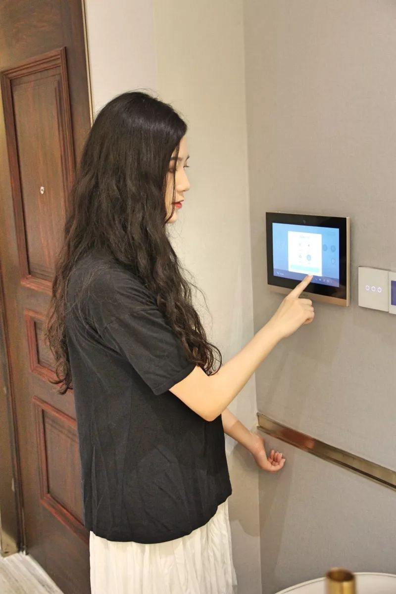 这会不会是天津最“聪明”的样板间？︳「冷眼观楼」