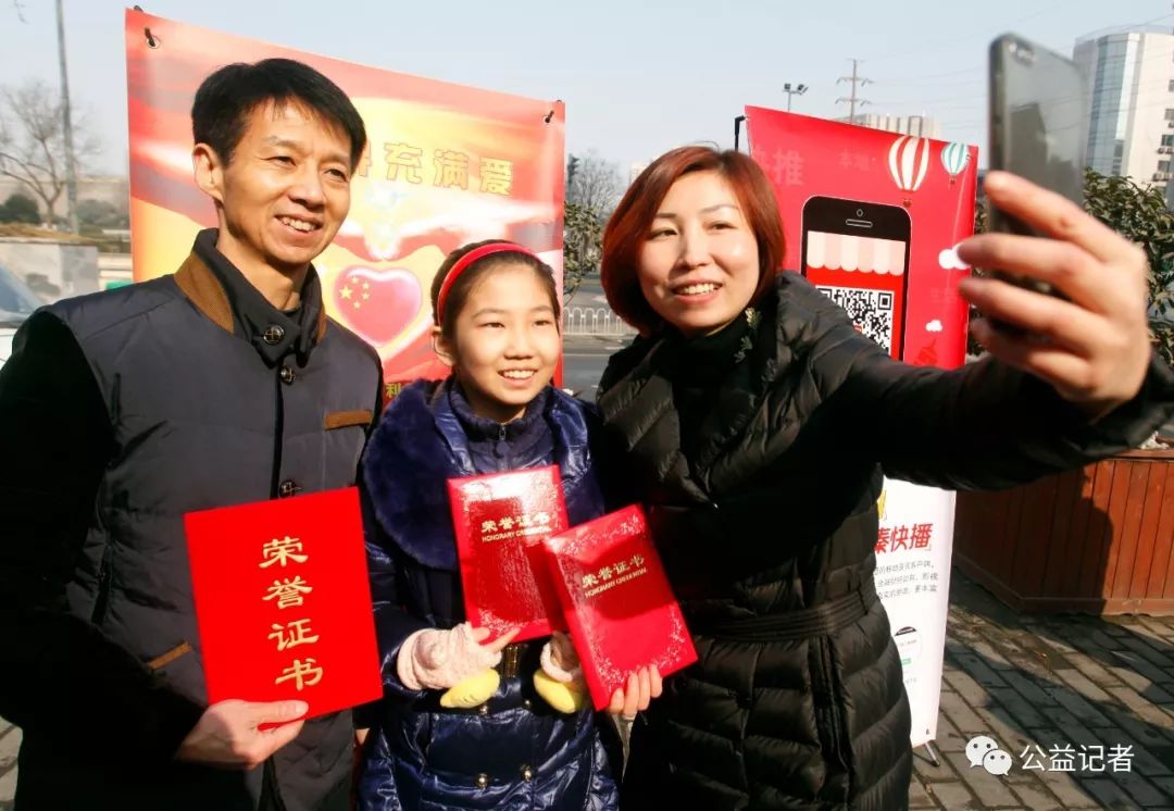 参观陕西省70周年成就展图片,陕西省新中国成立70周年成就展