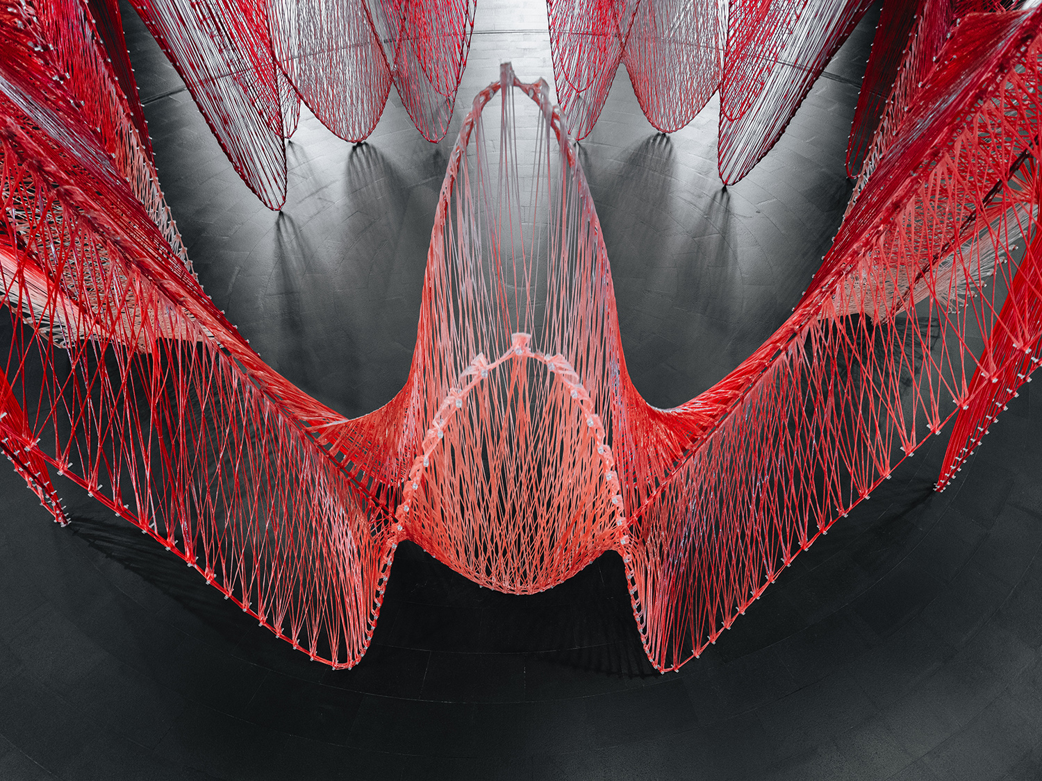 WutopiaLab俞挺工作室丨RedLaLaLand艺术装置