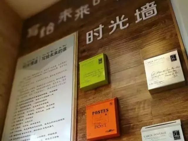 都上央视了！大学校园书店怎么突然这么火？