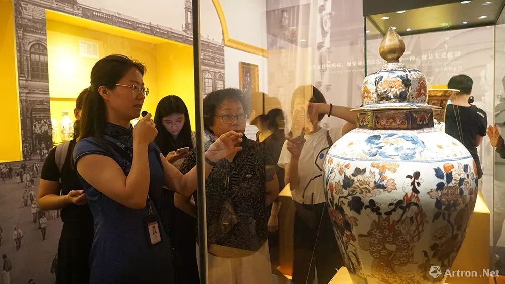 展览|励志史:“模仿”景德镇逆袭成“欧洲第一名瓷”