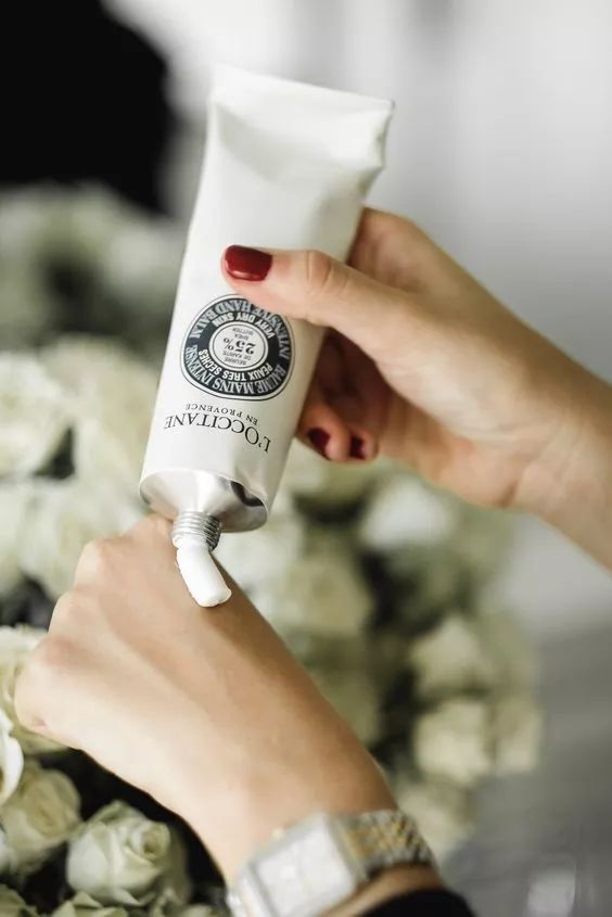 小ck的新款包包是布的吗,小ck绿色包包合集腋下包牛油果色