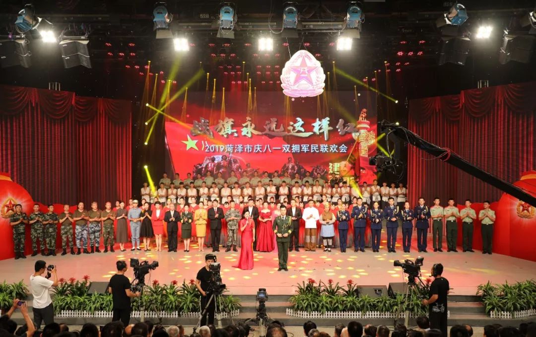 精彩不容错过广场舞36步,精彩表演不容错过