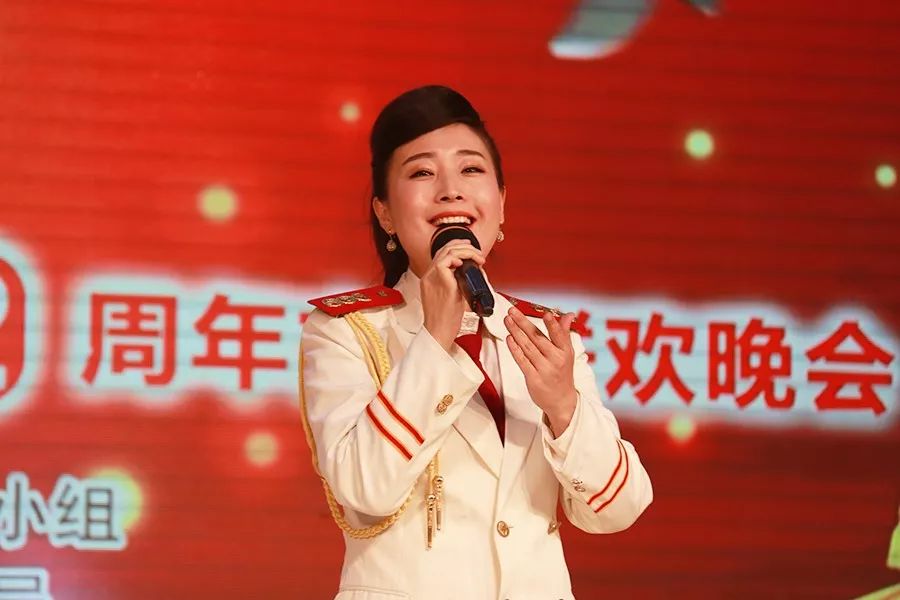 建军节双拥晚会,八一建军节活动照片高清