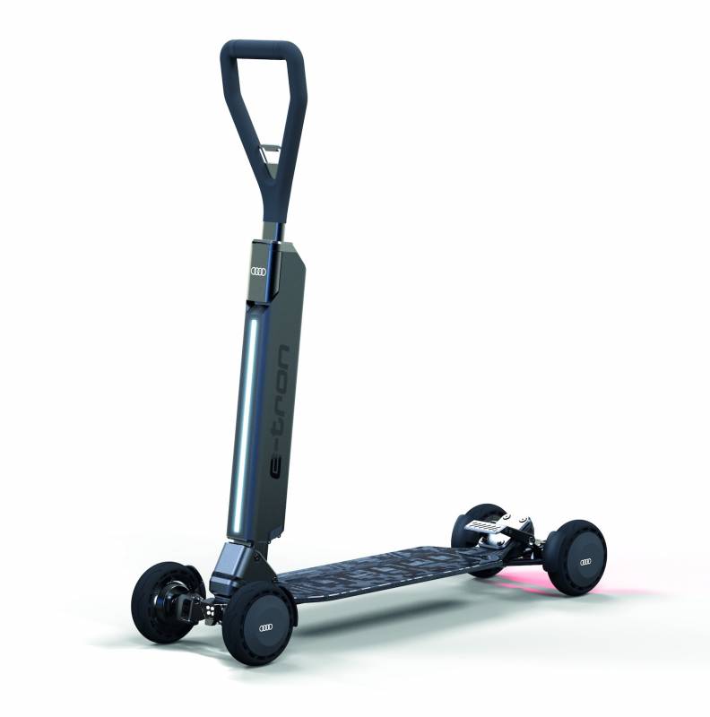 奥迪最新推出的滑板车,奥迪新款电动车etron报价