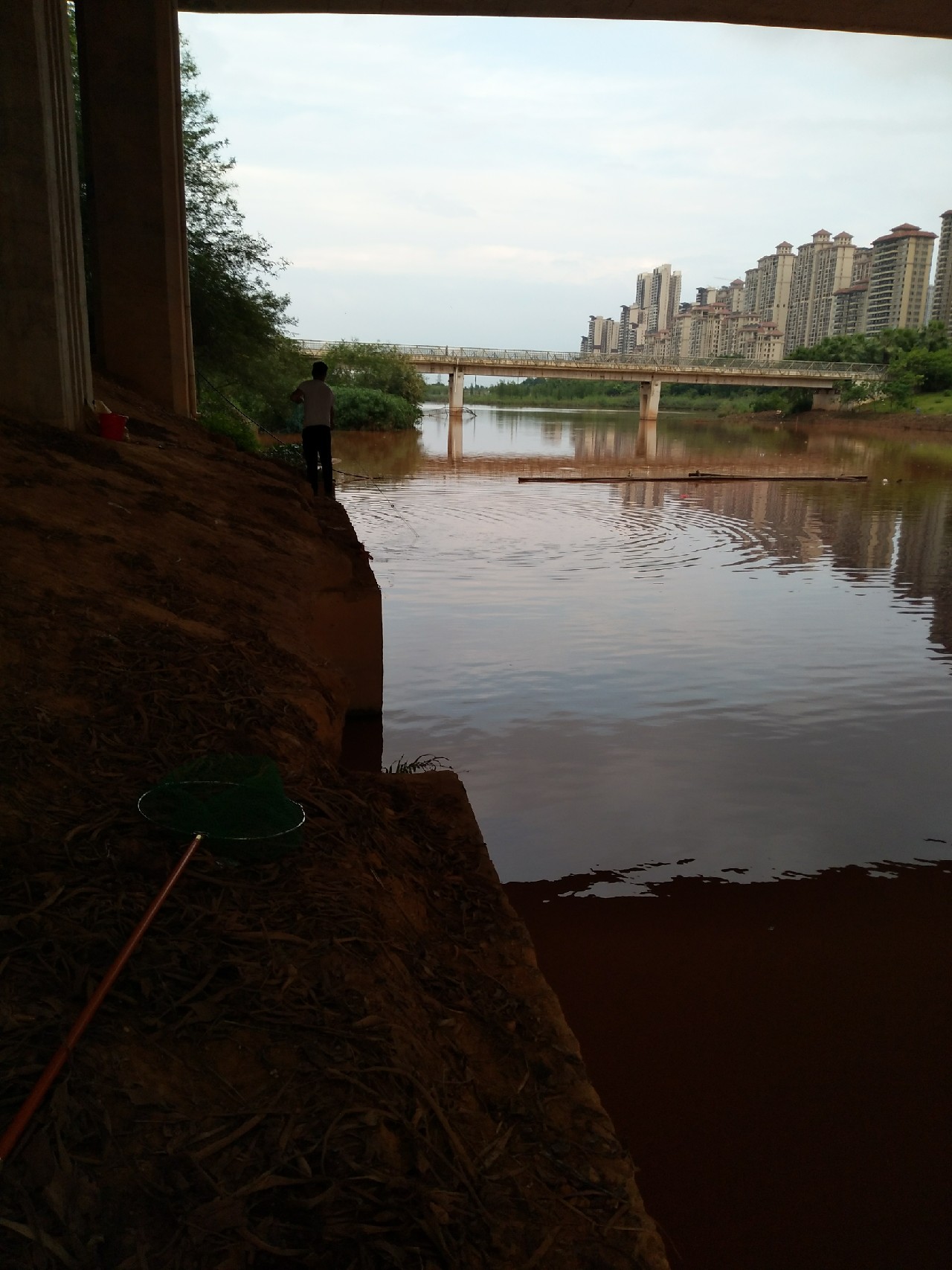 一不小心成坑冠，奈何狂拉还是败给网工...