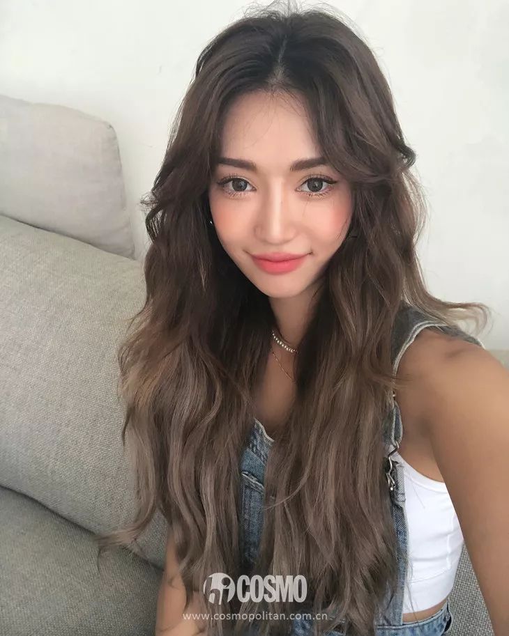 3ce云朵唇釉泫雅,nana的妆容