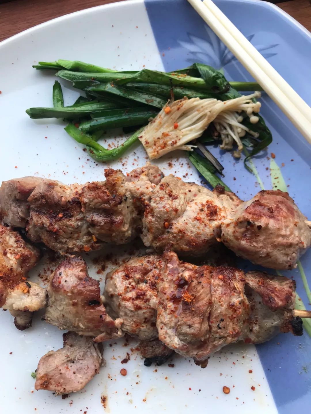 七月份必备连衣裙,七月时尚减龄连衣裙