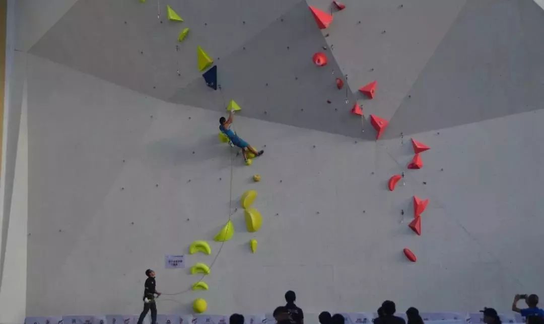 我不允许你还不知道接下来的三天紫云格凸会非常热闹