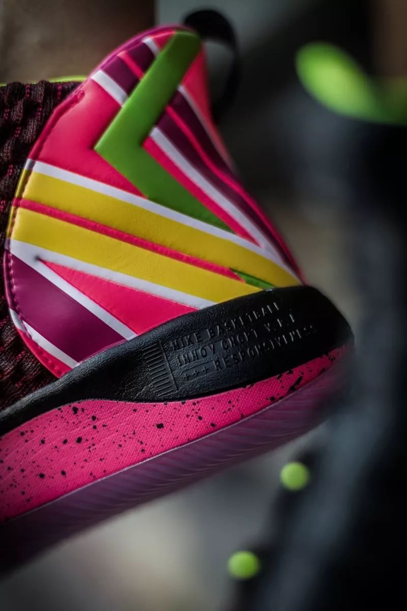 nike超大气垫黑色,nike高颜值气垫推荐