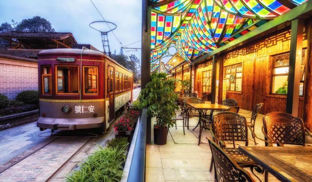 成都出发高铁8小时内目的地,成都出发高铁直达的旅游景点