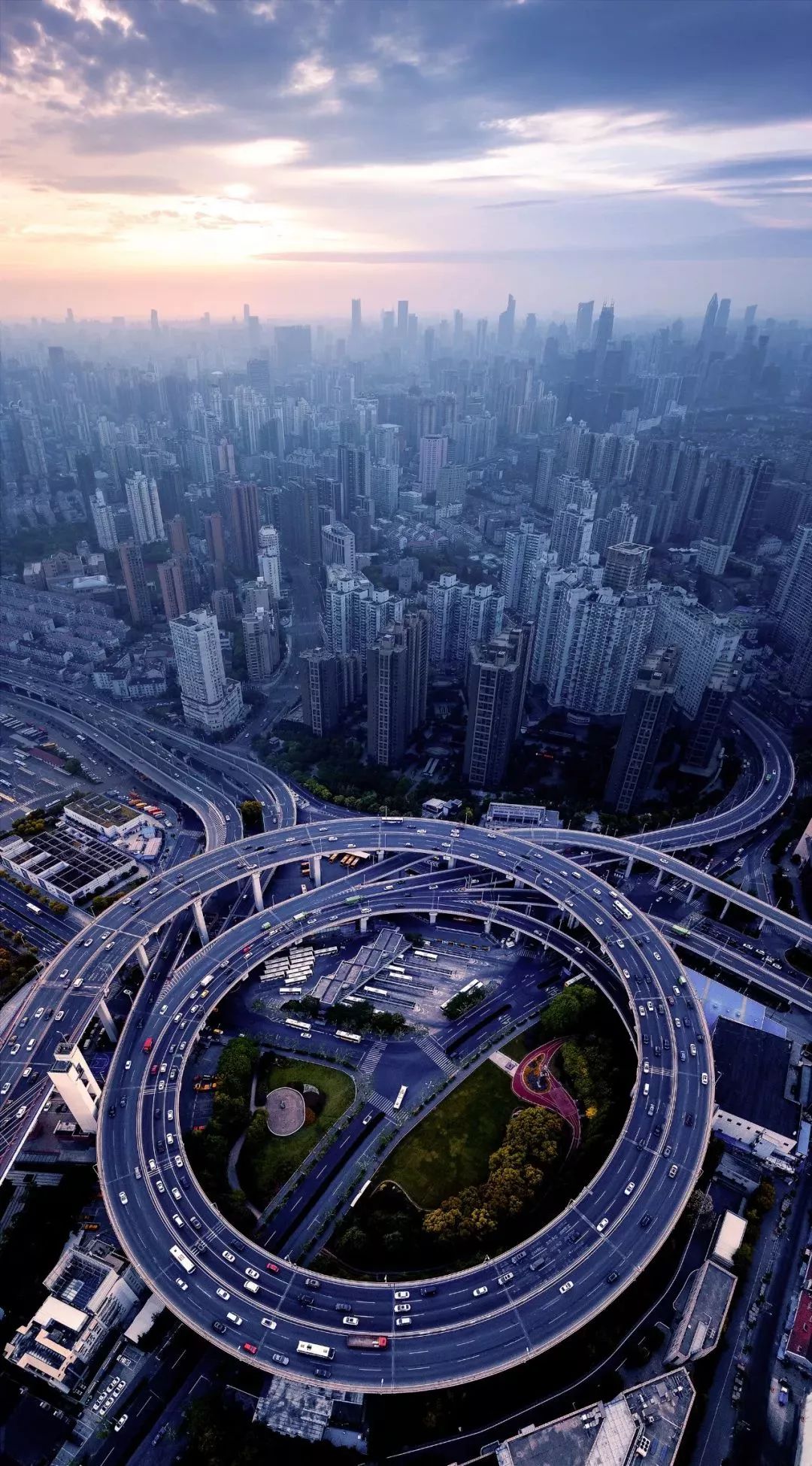 立交桥和高架桥哪个好用,交子立交桥