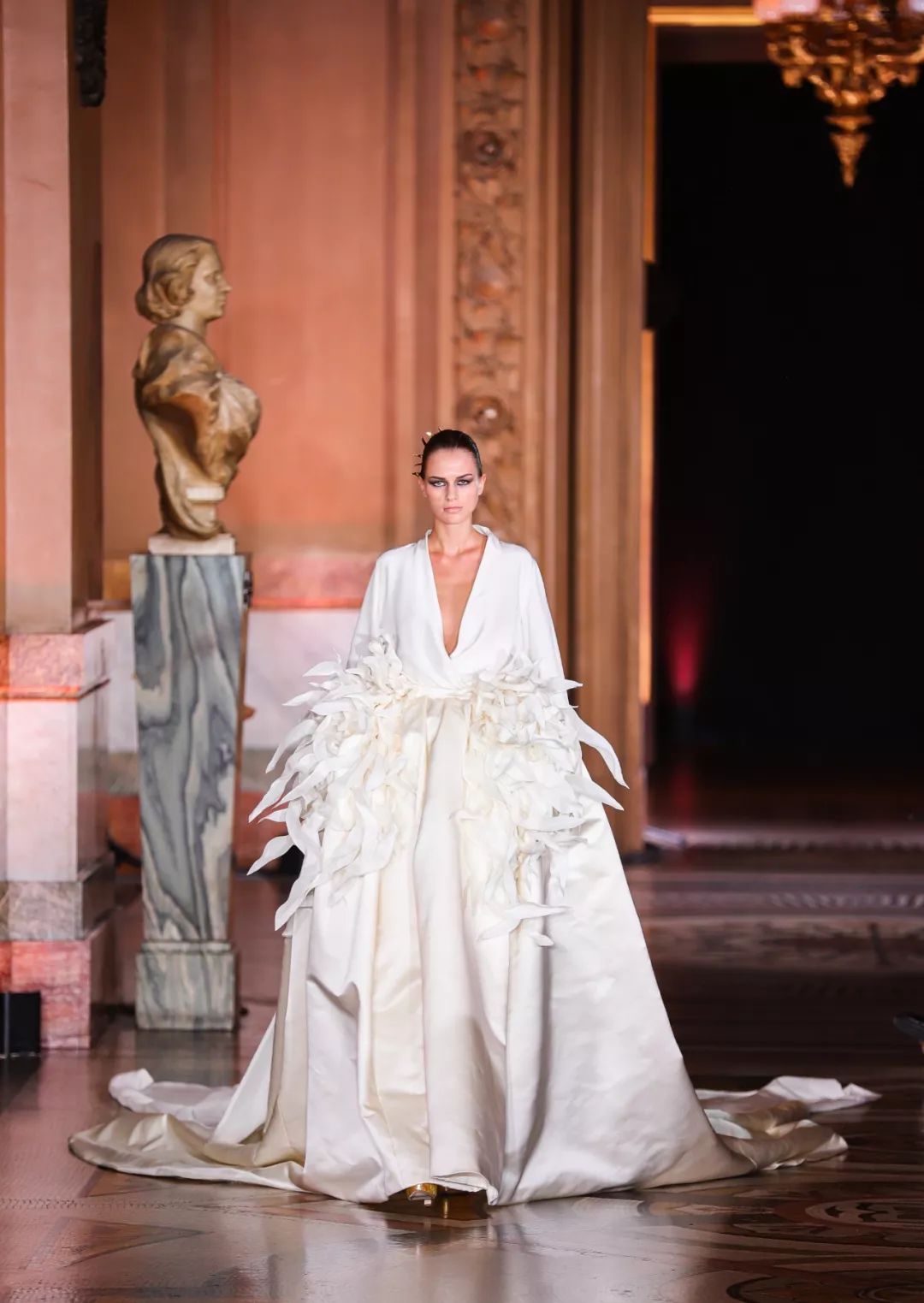 2018高定巴黎春夏时装秀,秋冬巴黎高定时装秀