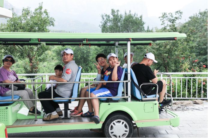 961主播带您去旅游,992自驾游最新视频