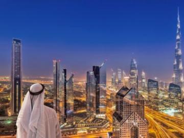 迪拜帆船酒店普通房间多少钱,迪拜帆船酒店最小房间多少平米