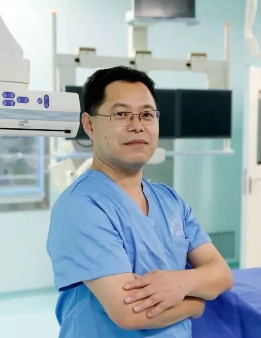 穆如清风·第13期｜Tubridge治疗基底动脉巨大夹层动脉瘤