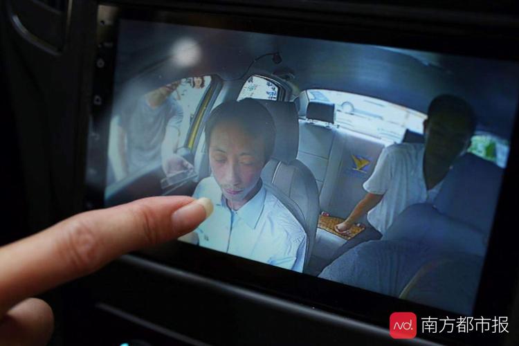 广州智能出租车,广州新型出租车警示